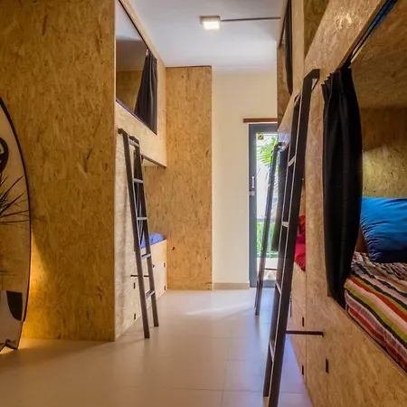 Algarve Surf - Λάγος