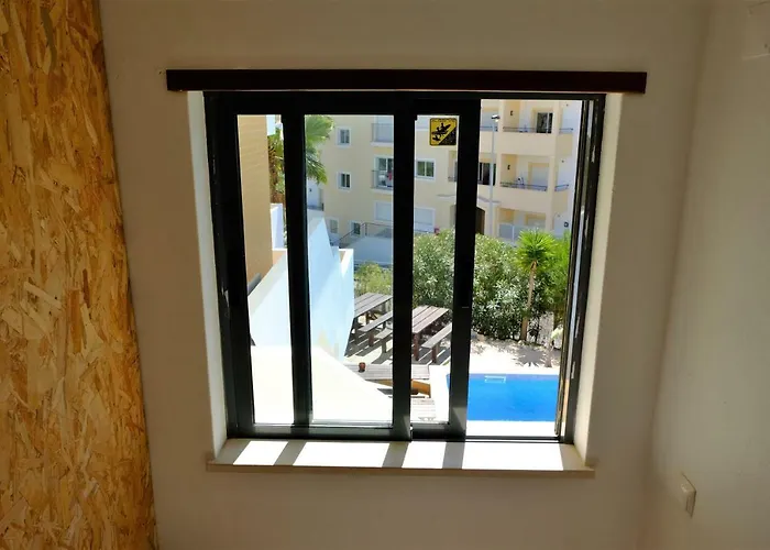 Algarve Surf - ホステル *